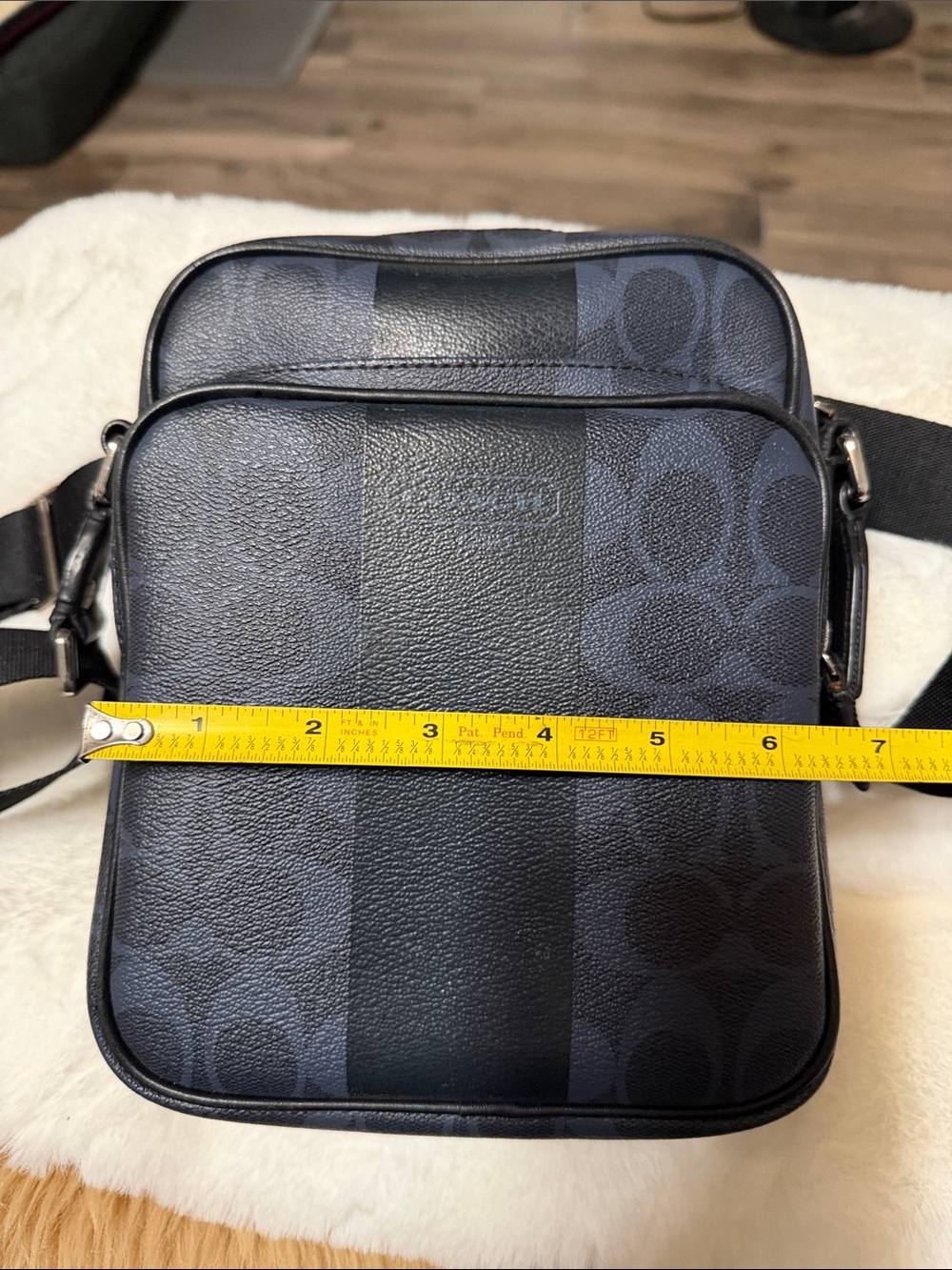 COACH Signature Heritage Shoulder Bag Black Navy - Picture 10 of 10